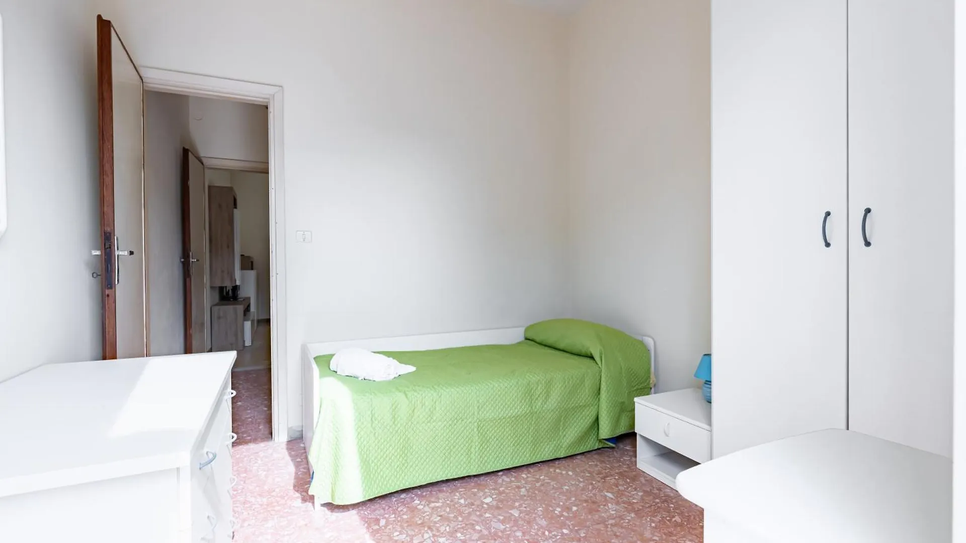 Viareggio - Spacious Apartmente Near The Beach! 0*,  Italy