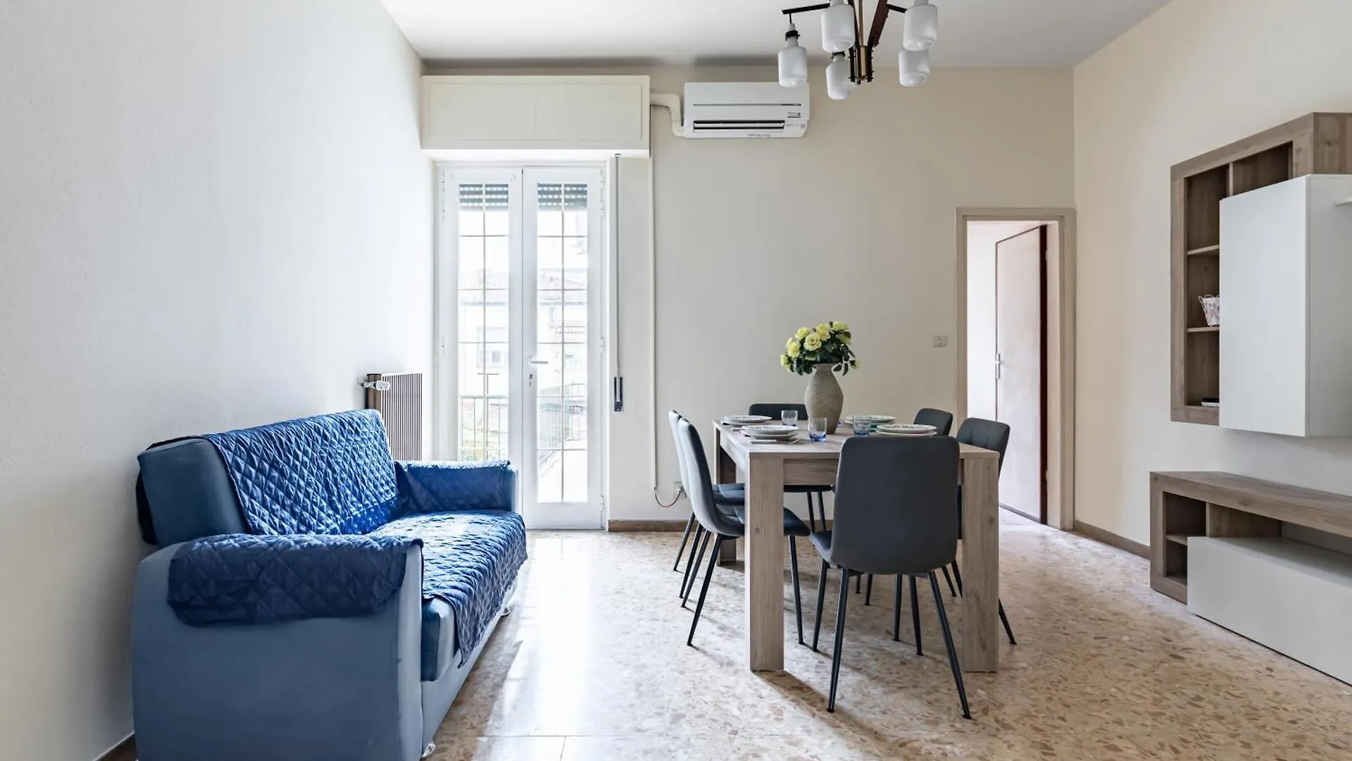Viareggio - Spacious Apartmente Near The Beach!
